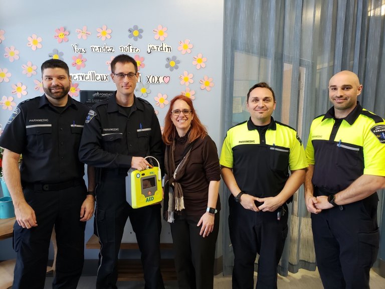 L’école primaire Jardin-des-Frontières est maintenant équipée d’un défibrillateur