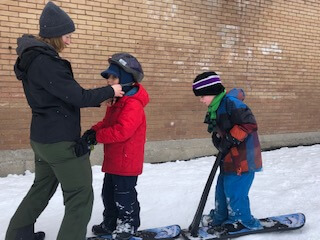 Des conditions exceptionnelles pour le carnaval d’hiver de l’école primaire Jardin-des-Frontières