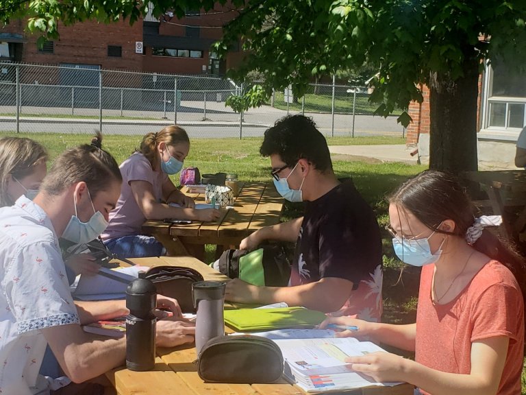 De nouvelles classes extérieures à l’école secondaire de l’Odyssée