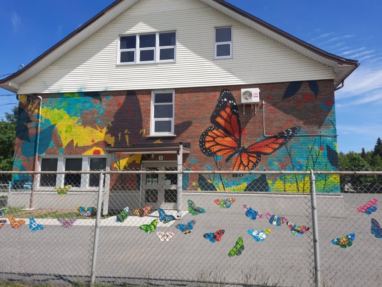 Un projet d’art-thérapie à l’école primaire Saint-Barthélemy